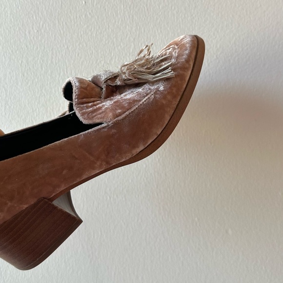 Rebecca Minkoff Edie Velvet Tassel Loafer Pump - Picture 4 of 5